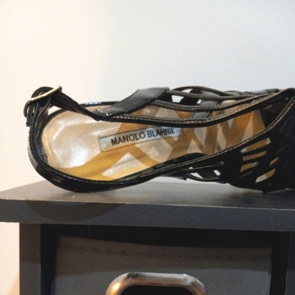 Manolo Blahnik sandals - Picture 7 of 9